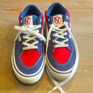 Barely worn men’s size 9 Vans. Red, white, and blue.